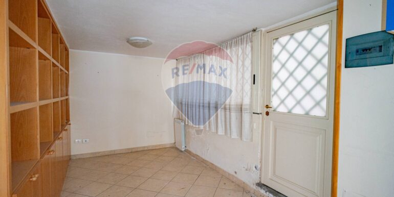 20251126152335-1003896-3