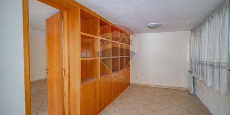 20251126152335-1003896-4