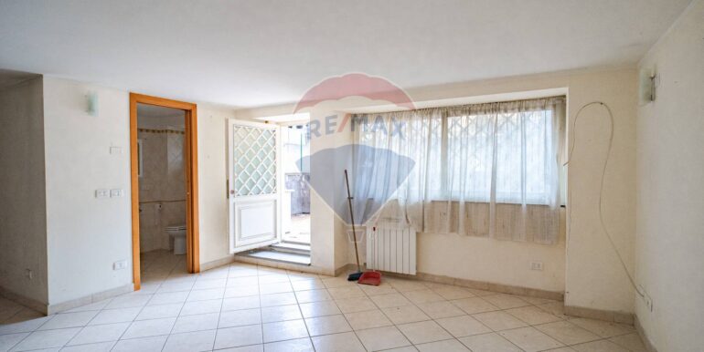 20251126152335-1003896-6