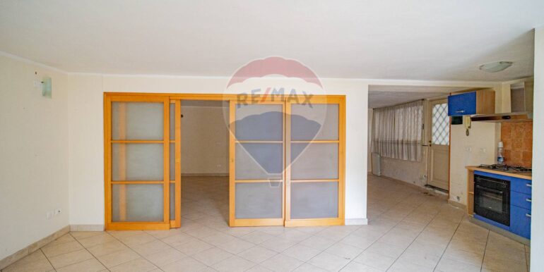 20251126152335-1003896-8