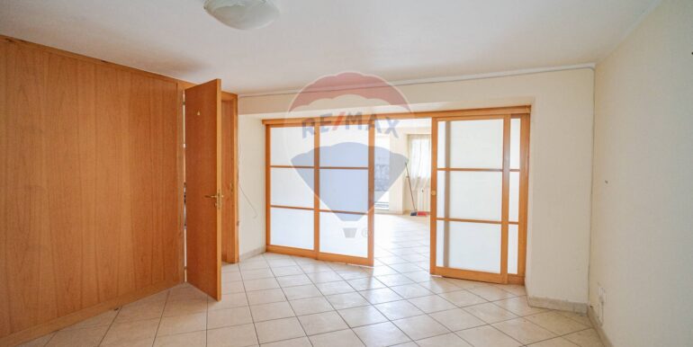 20251126152336-1003896-12