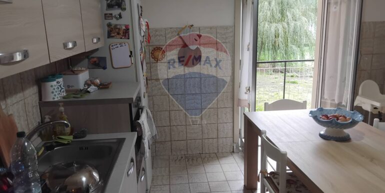 20251126170821-1003912-2