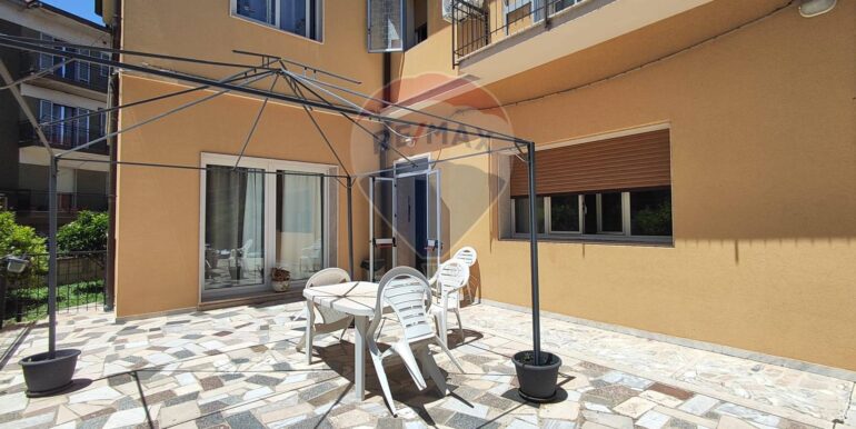 20251126180639-1003936-2