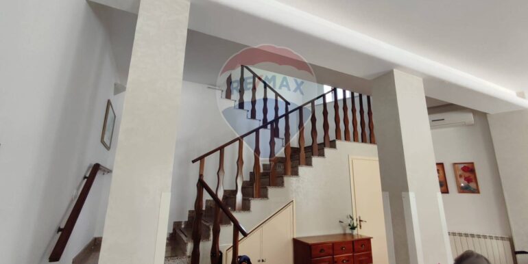 20251126180713-1003936-15