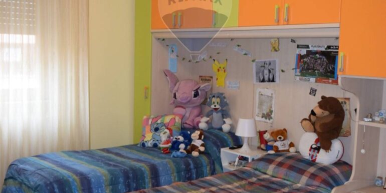 20251126181724-1003944-16