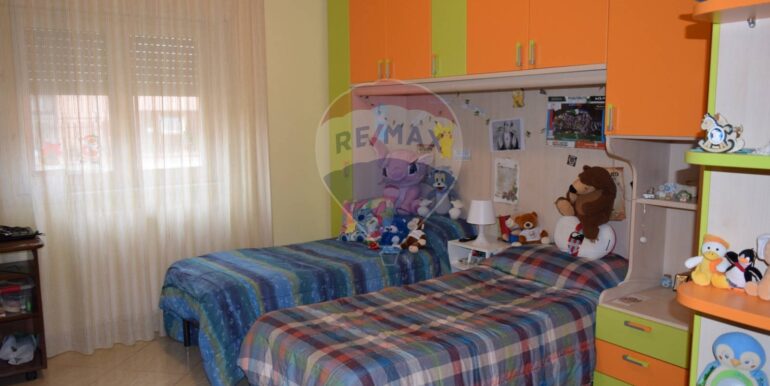 20251126181726-1003944-17