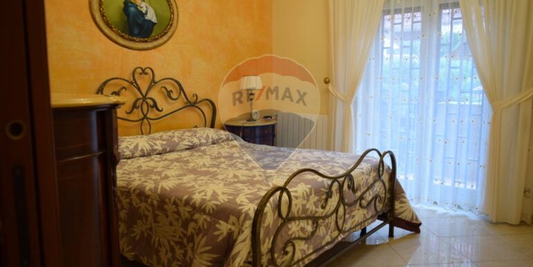 20251126181744-1003944-24