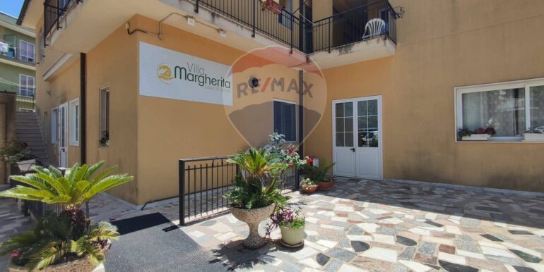 20251126183615-1003963-8