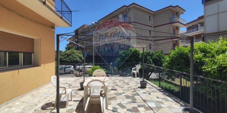 20251126183619-1003963-10