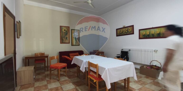 20251126183626-1003963-14