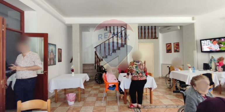 20251126183627-1003963-15