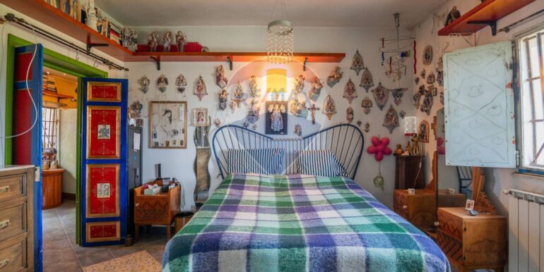 20251126184215-1000738-6