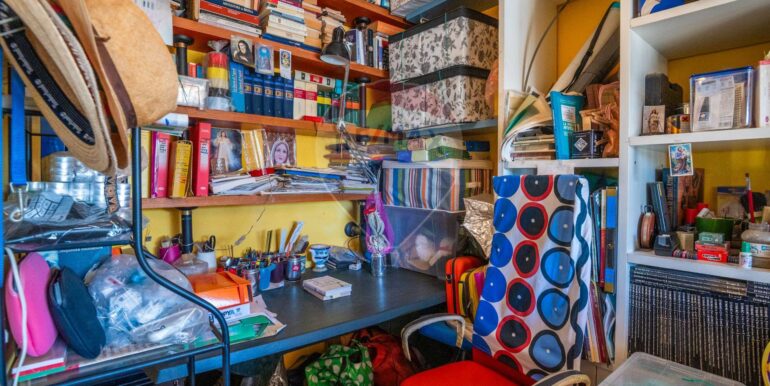 20251126184234-1000738-11