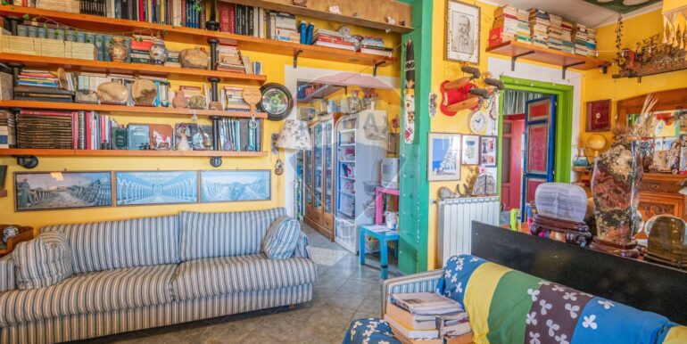 20251126184302-1000738-18