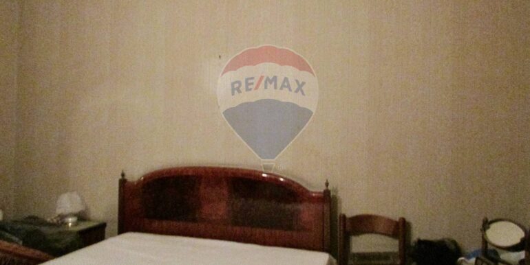 20251126192255-1002316-12