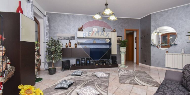 2025112693044-1002920-12