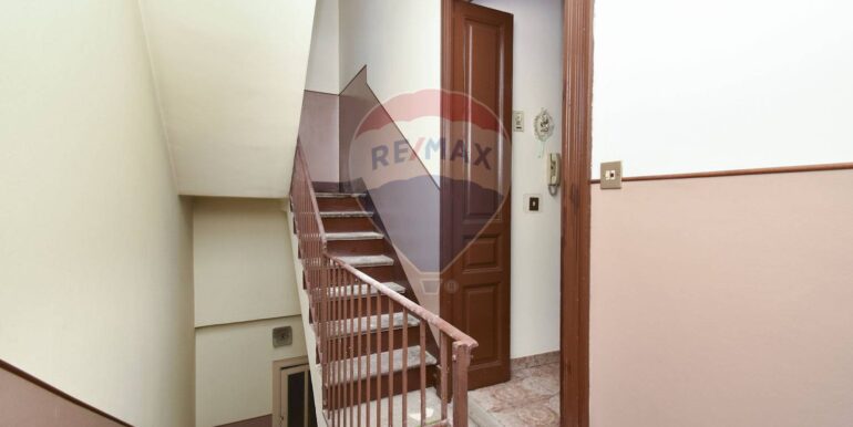 20251127173501-998919-6