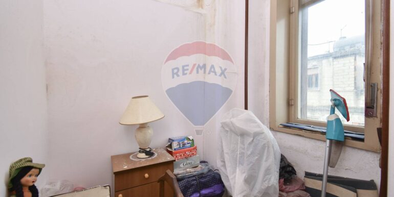 20251127173516-998919-12