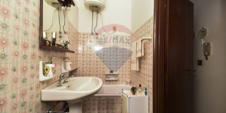 20251127173518-998919-13