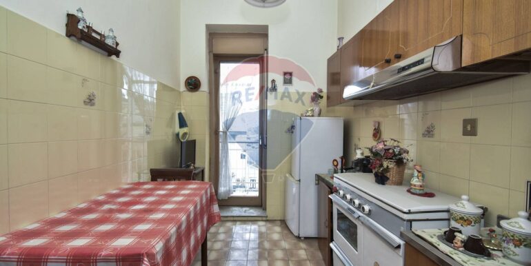 20251127173542-998919-19