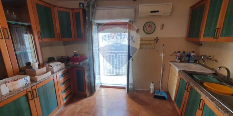 20251127174518-1004028-2