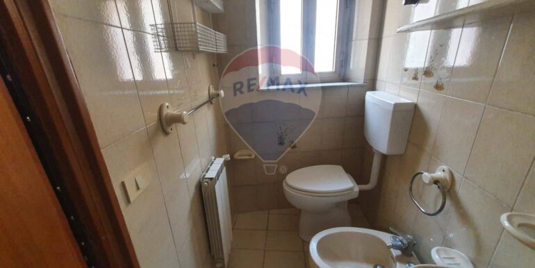 20251127174529-1004028-6