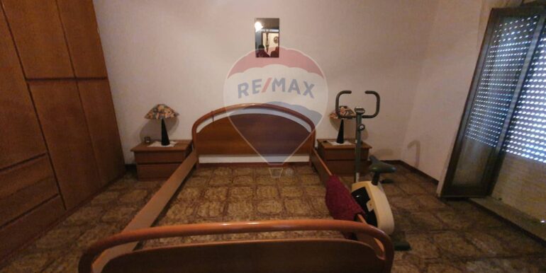 20251127174538-1004028-9