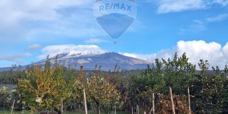 20251127181622-1004217-11