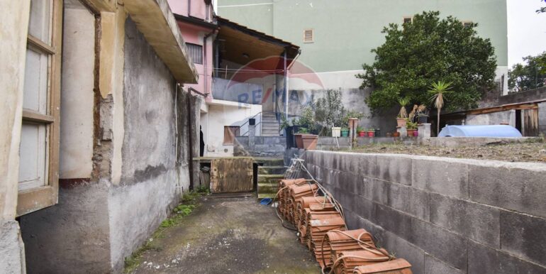 20251127191011-1004227-1