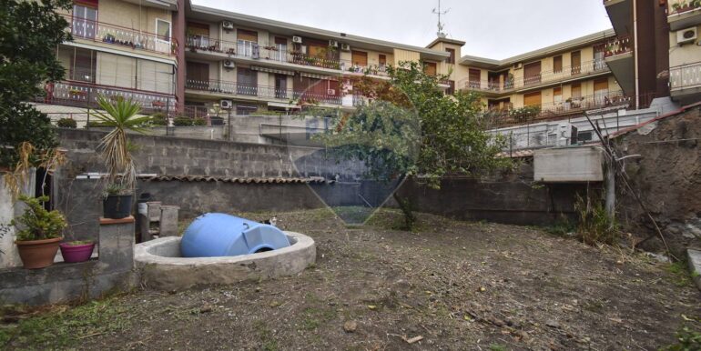 20251127191015-1004227-2