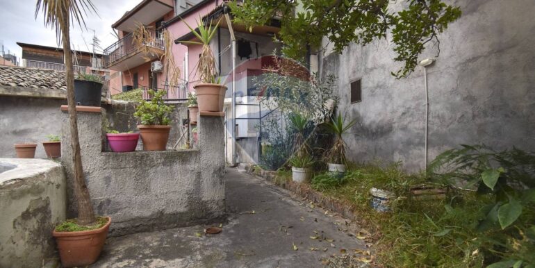 20251127191029-1004227-6