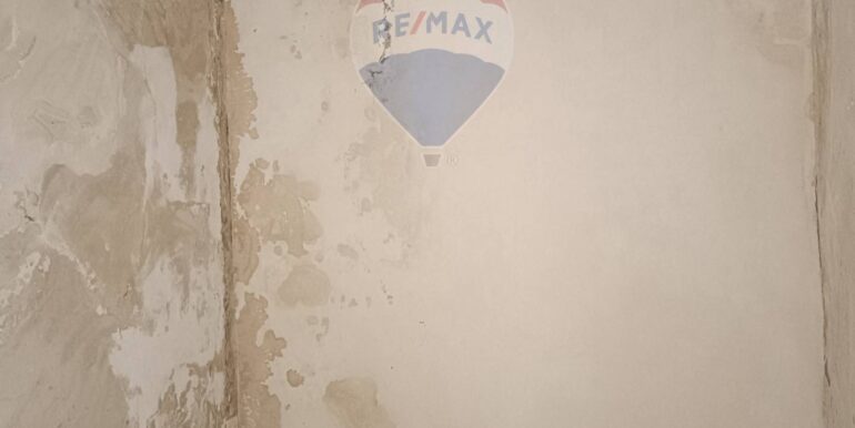 20251127192539-1004224-14