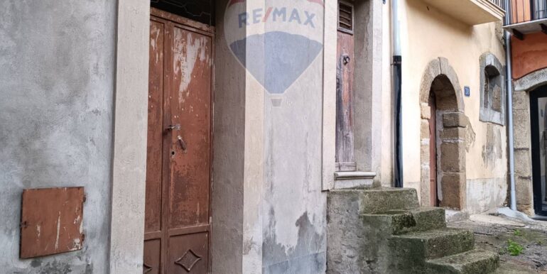 20251127192603-1004224-22