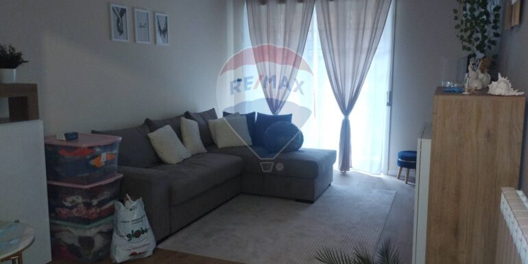 20251127193900-1004219-3