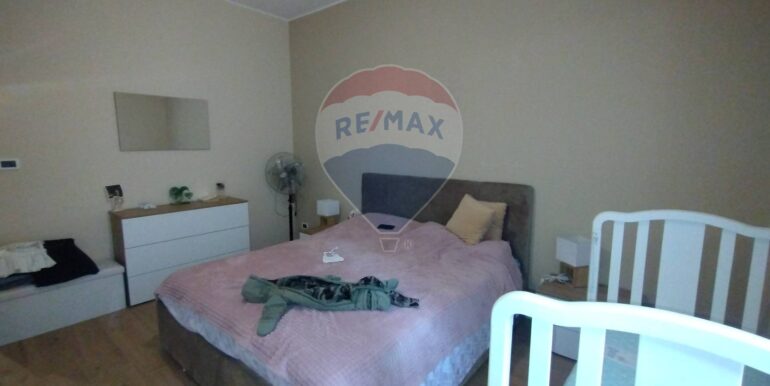 20251127193920-1004219-11