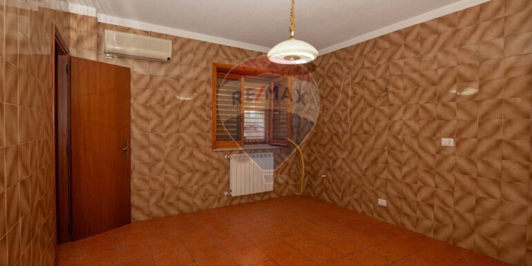 2025112802015-1004118-6