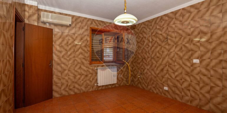 2025112802035-1004118-14