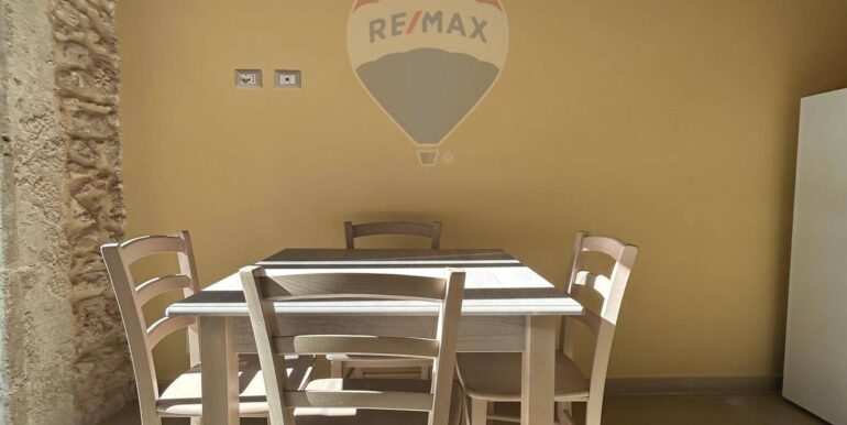 20251128103801-1004297-6