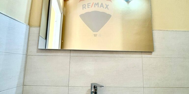 20251128103814-1004297-12