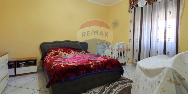 20251128104023-1004301-10