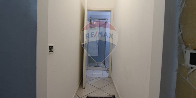 20251128104027-1004301-11