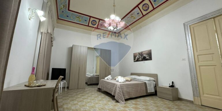 20251128104903-1002807-1