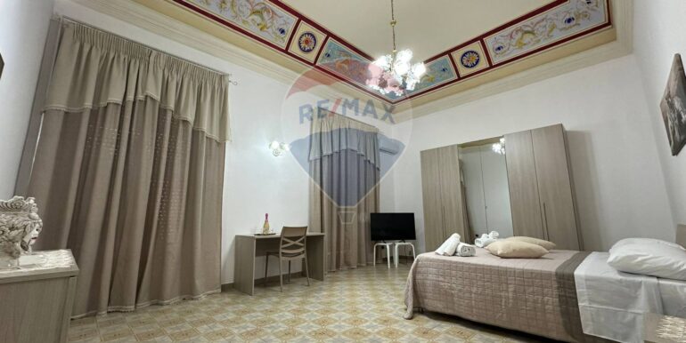 20251128104915-1002807-5