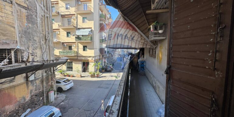 20251128105704-1004301-20