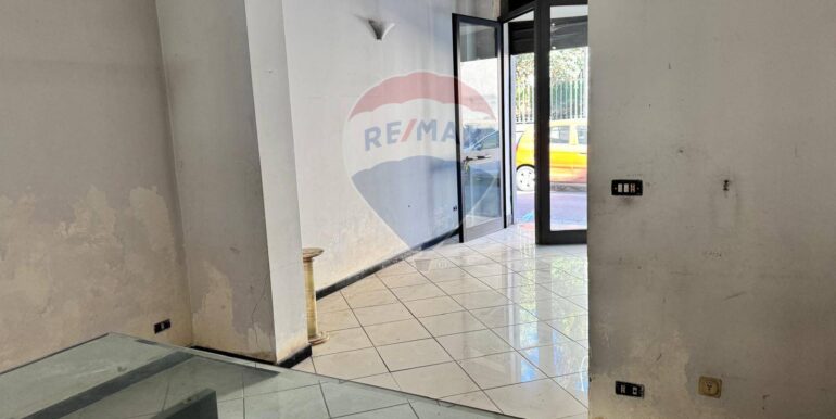 20251128115630-1005023-8