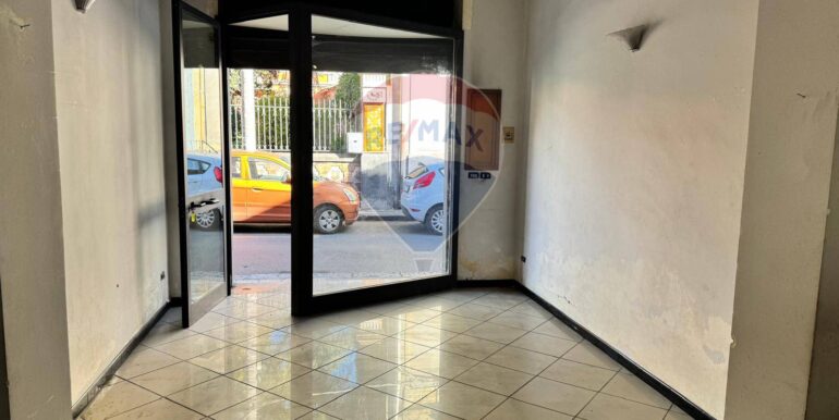 20251128115648-1005023-16