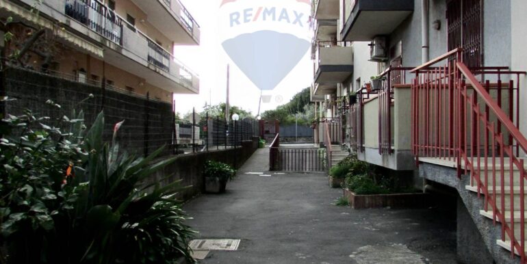 20251128120327-1005013-20