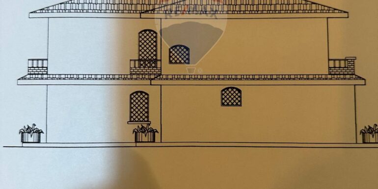 20251128120827-1005030-8