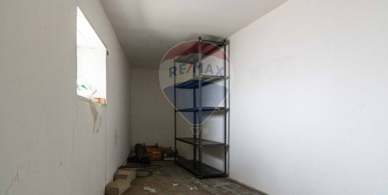 20251128123521-1002254-14