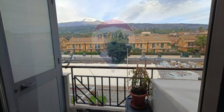 20251128143618-1005303-12